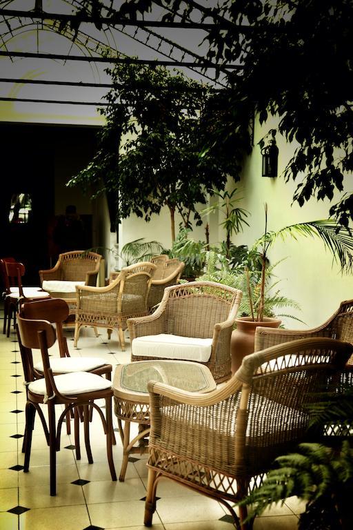 Solar De La Plaza Hotel